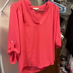 Mid sleeve dressy shirt